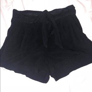 Black Stretchy High-waist shorts
